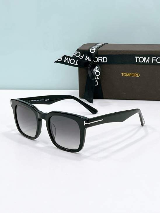 Picture of Tom Ford Sunglasses _SKUfw76706165fw